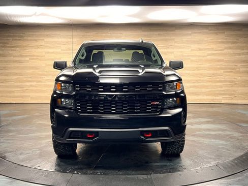 Used 2021 Chevrolet Silverado 1500 Custom Trail Boss AWD/4WD image 17