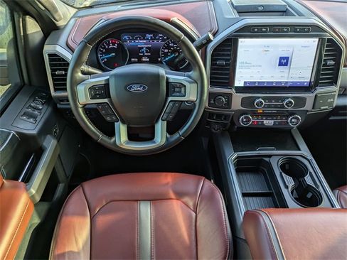 Used 2022 Ford F250 Platinum w/ FX4 Off-Road Package image 16