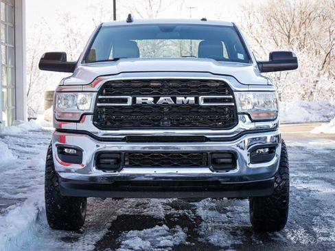 Used 2022 RAM 2500 Tradesman w/ Chrome Appearance Group image 9