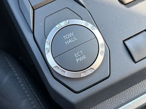 New 2025 Toyota Tacoma SR5 image 23