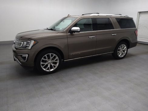 Used 2018 Ford Expedition Max Platinum RWD image 2