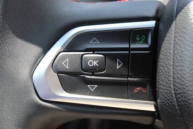 Used 2025 Jeep Compass Trailhawk AWD/4WD image 21