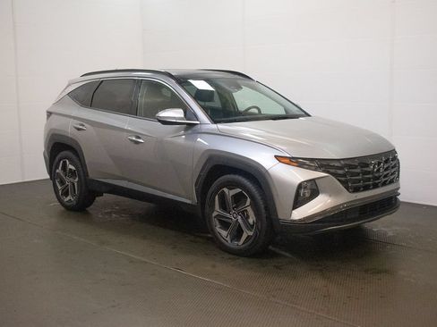 Used 2024 Hyundai Tucson Limited AWD/4WD image 1