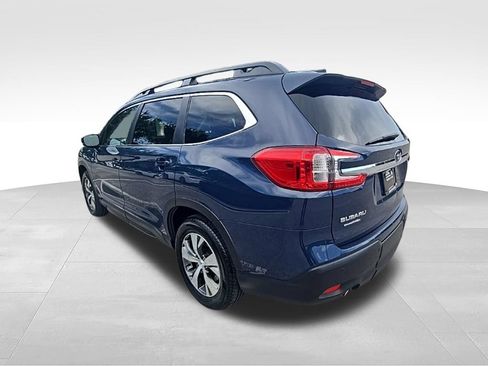 Used 2025 Subaru Ascent Premium AWD/4WD image 3