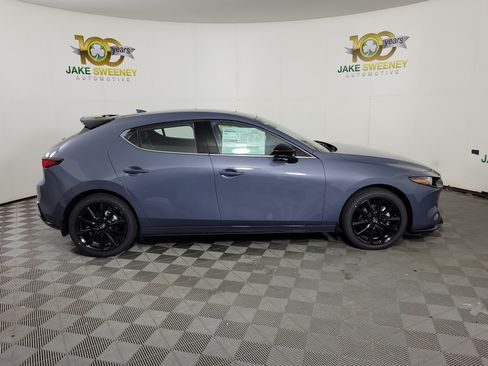 New 2026 MAZDA MAZDA3 Hatchback w/Premium Plus Pkg AWD/4WD image 10