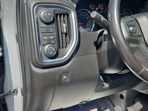 Used 2021 Chevrolet Silverado 2500 LT w/ Convenience Package AWD/4WD image 11