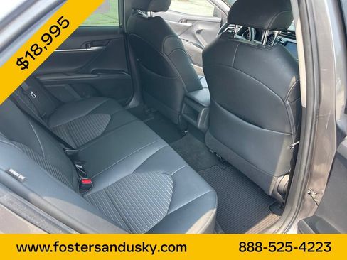 Used 2018 Toyota Camry SE FWD image 17