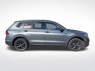 Used 2024 Volkswagen Tiguan SE