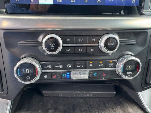 Used 2021 Ford F150 Lariat w/ Equipment Group 502A High AWD/4WD image 30
