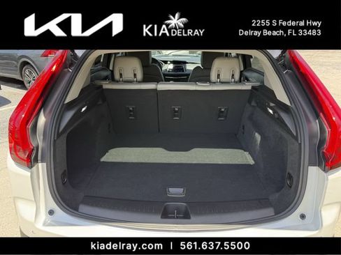 Used 2020 Cadillac XT4 Luxury FWD image 8