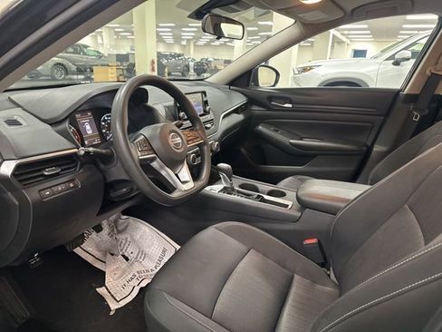 Used 2022 Nissan Altima 2.5 S image 11