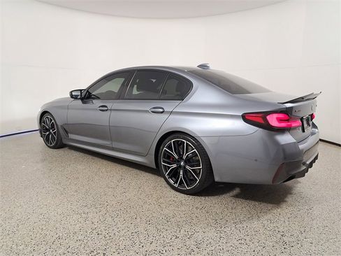 Used 2021 BMW M550i xDrive image 7
