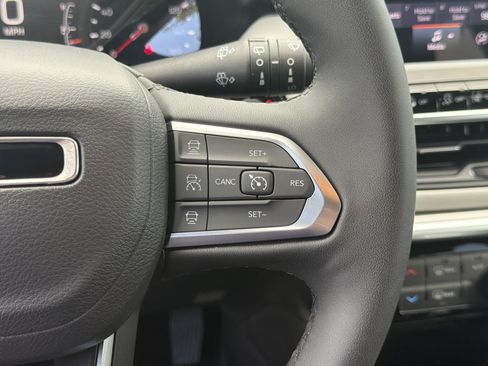 Used 2026 Jeep Compass Limited AWD/4WD image 31