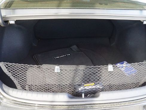 New 2025 Hyundai Elantra Blue image 21