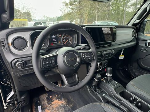 New 2026 Jeep Gladiator Sport AWD/4WD image 20