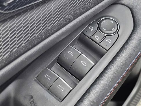 Used 2025 Chevrolet Blazer EV RS AWD/4WD image 31
