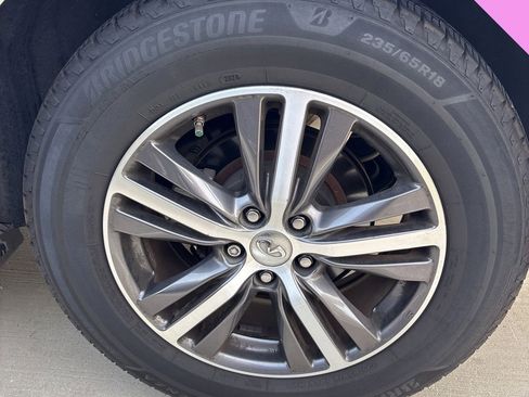 Used 2019 INFINITI QX60 Luxe w/ Essential Package image 20