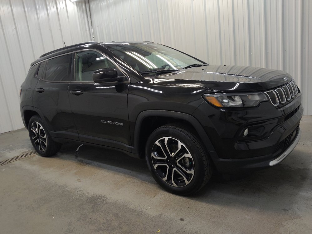 Used 2022 Jeep Compass Limited AWD/4WD image 11