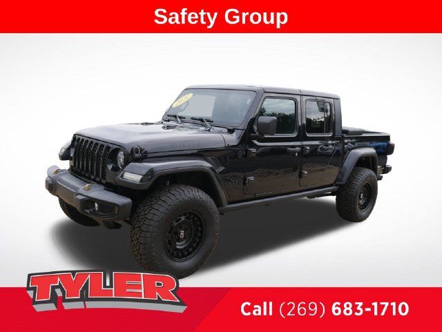 Used 2021 Jeep Gladiator Sport AWD/4WD image 3