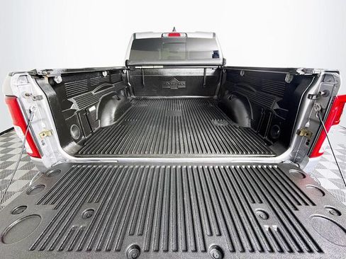 Used 2019 RAM 1500 Tradesman w/ SXT Appearance Group AWD/4WD image 43