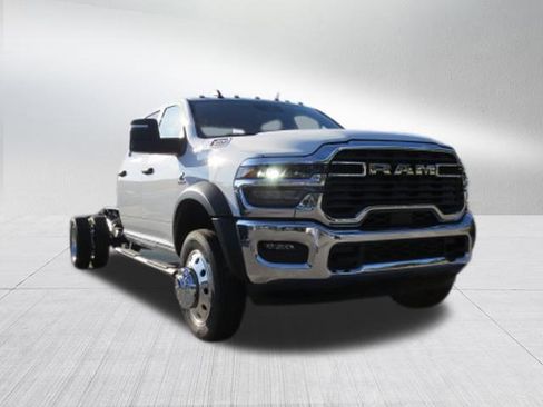 New 2026 RAM 5500 Tradesman w/ Chrome Appearance Group image 8