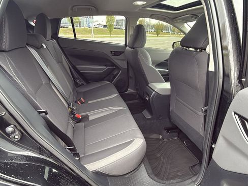Used 2025 Subaru Crosstrek 2.0i Premium AWD/4WD image 19