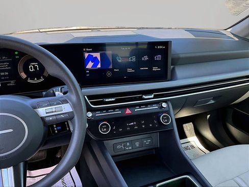 Certified 2024 Hyundai Sonata SEL FWD image 9