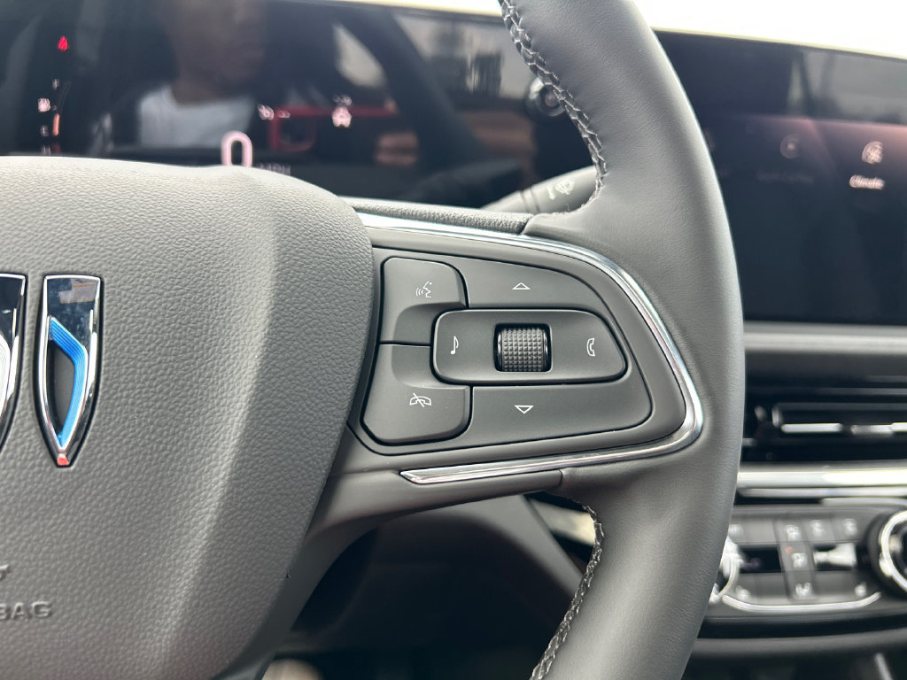 New 2026 Buick Envista Sport Touring w/ Convenience I Package FWD image 21