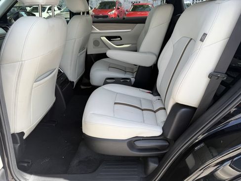 Used 2024 MAZDA CX-90 3.3 Turbo w/ Premium Plus Pkg AWD/4WD image 18