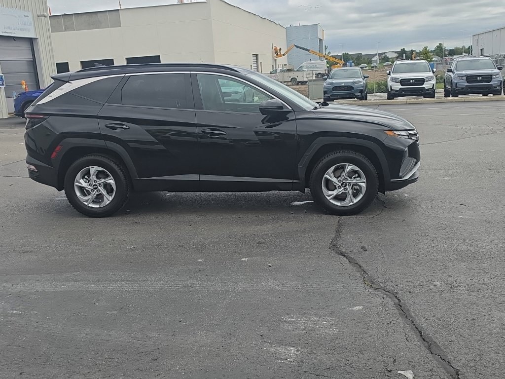 Used 2022 Hyundai Tucson SEL w/ Winter Package AWD/4WD image 10