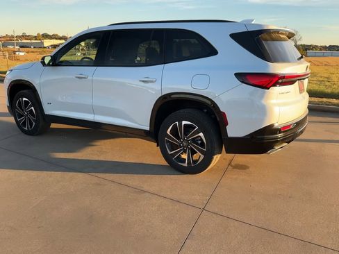 New 2026 Buick Enclave Sport Touring image 7