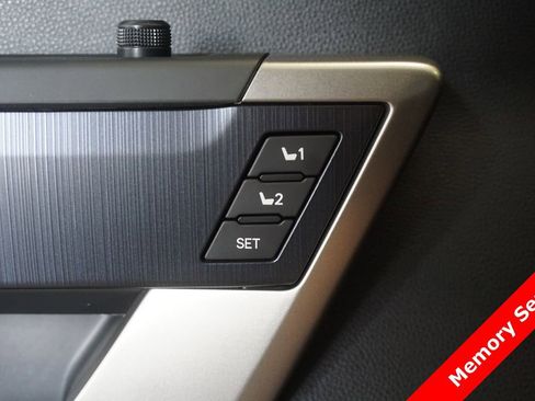 New 2026 Toyota Tundra Platinum AWD/4WD image 7