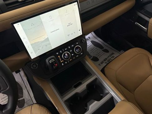New 2026 Land Rover Defender 130 V8 image 39