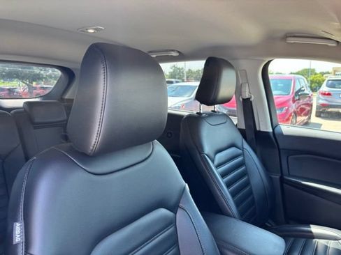 Used 2020 Ford Edge SEL AWD/4WD image 21