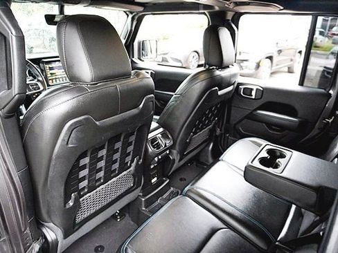 Used 2021 Jeep Wrangler Unlimited Rubicon 4xe image 18