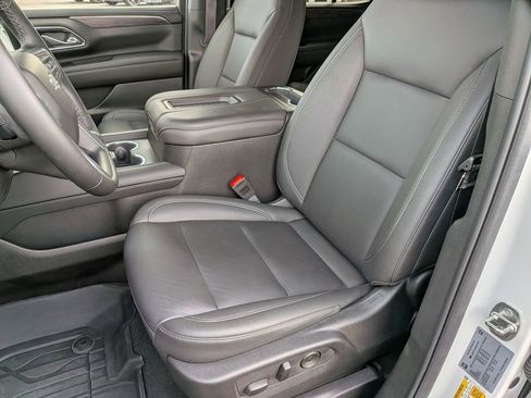 Used 2024 Chevrolet Tahoe Z71 AWD/4WD image 34