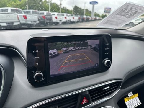 Used 2023 Hyundai Santa Fe SE FWD image 22