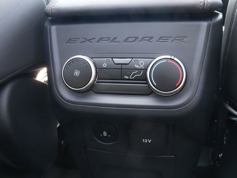 New 2026 Ford Explorer Active w/ Active Comfort Package AWD/4WD image 19