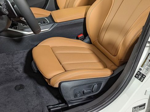 New 2026 BMW 330i xDrive Sedan image 13