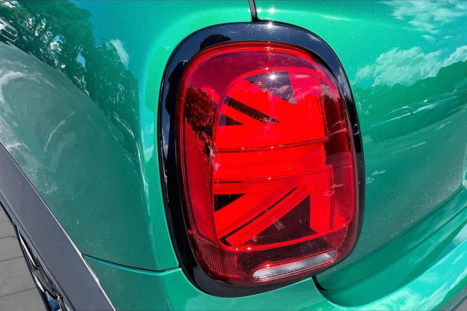 Used 2024 MINI Cooper S FWD image 28