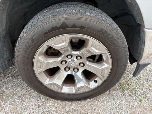 Used 2019 RAM 1500 Big Horn AWD/4WD image 20