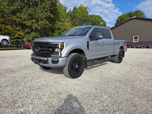 Used 2021 Ford F250 Lariat image 16