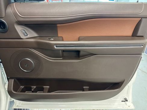 Used 2023 Ford Expedition Max King Ranch image 30