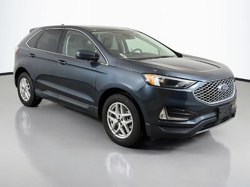 Used 2023 Ford Edge SEL w/ Convenience Package AWD/4WD image 2