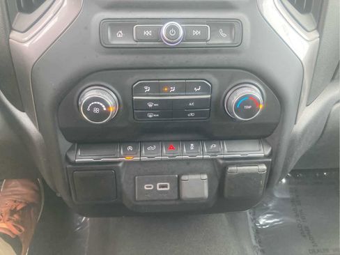 Used 2021 Chevrolet Silverado 1500 Custom w/ Rally Edition image 19