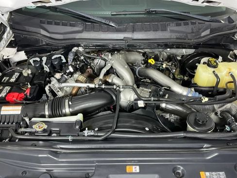 Used 2022 Ford F350 XL w/ STX Appearance Package AWD/4WD image 9