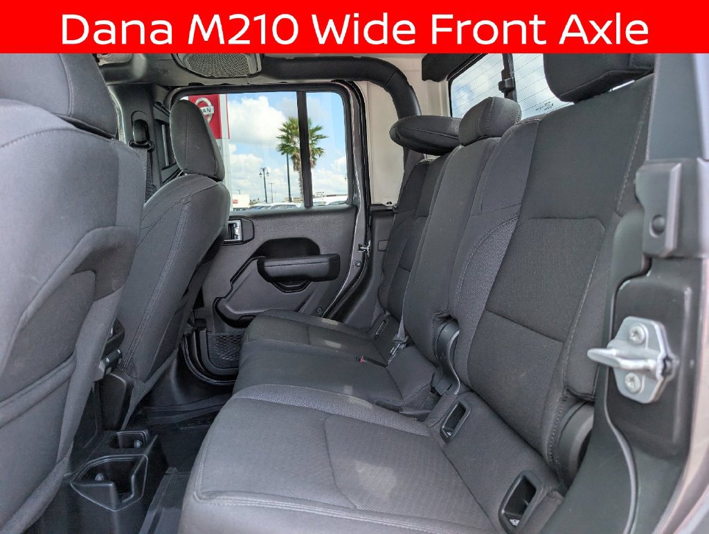 Used 2023 Jeep Gladiator Sport AWD/4WD image 29