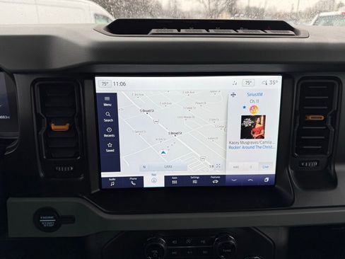 Used 2022 Ford Bronco Badlands image 21