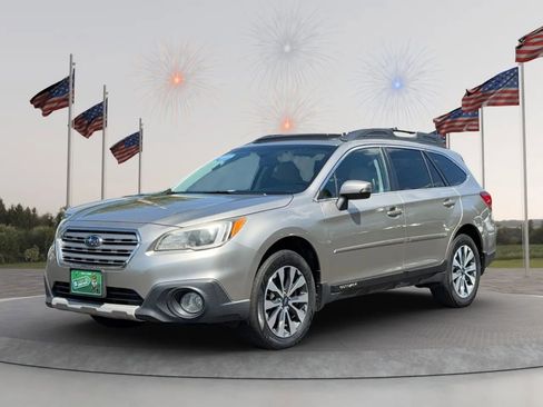 Used 2016 Subaru Outback 3.6R Limited AWD/4WD image 3