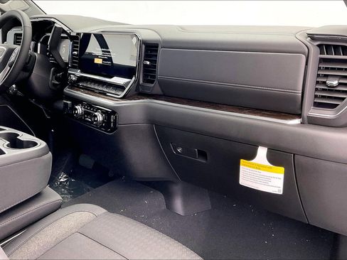 New 2026 GMC Sierra 1500 Elevation w/ X31 Off-Road Package image 6